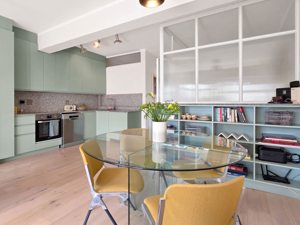 Apartment for sale in Sea Point - AS1749376 Apartment for sale in Sea Point - AS1749376