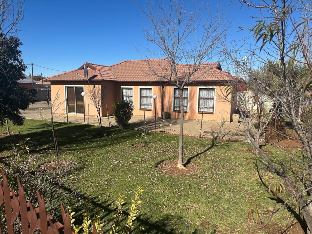 House for sale in Bloemspruit - 1BX1748957 House for sale in Bloemspruit - 1BX1748957