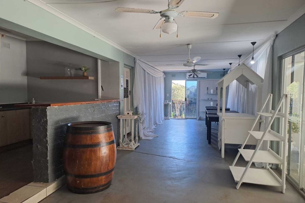 Commercial restaurant to rent in Amanzimtoti - 1WB1747956 Commercial restaurant to rent in Amanzimtoti - 1WB1747956