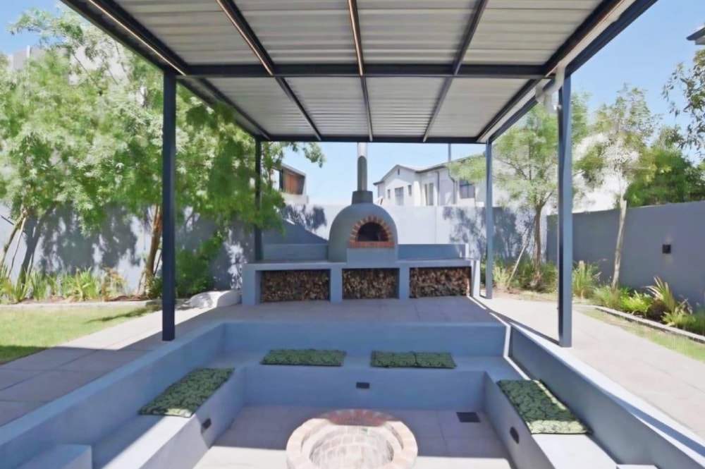 House for sale in Sandown, Blouberg - 1TV1748240 House for sale in Sandown, Blouberg - 1TV1748240