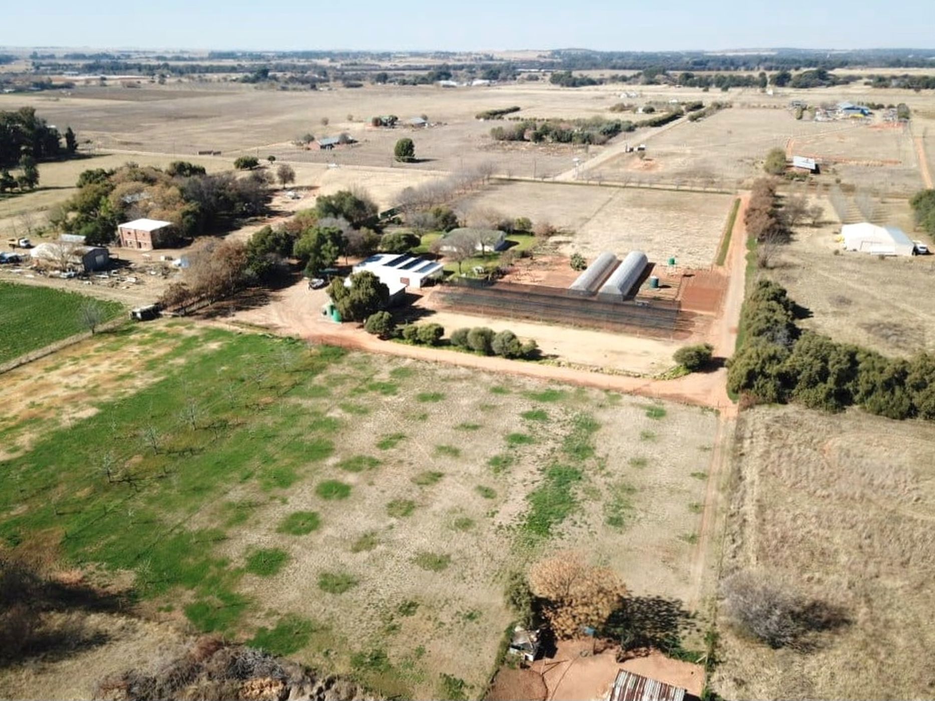Smallholding for sale in Bains Vlei - 1BX1748127