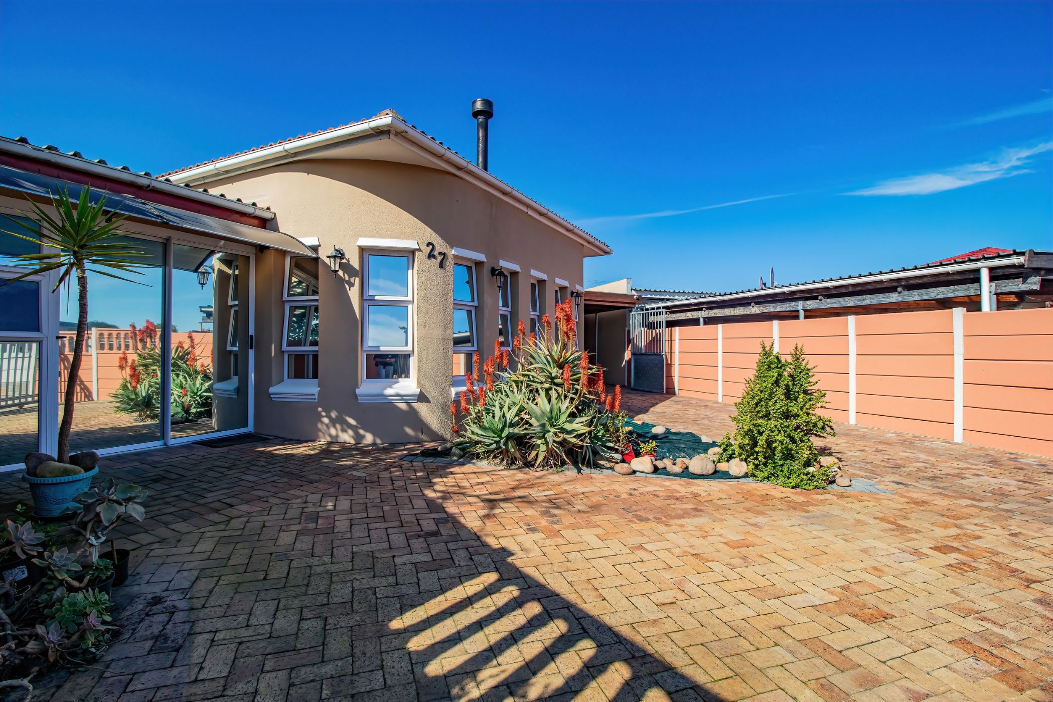 House for sale in Highbury, Kuils River - 1KV1747928
