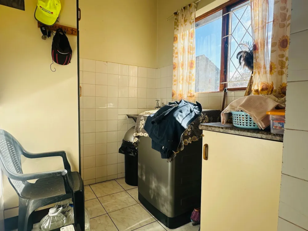 House to rent in Veldenvlei - 1RY1749100 House to rent in Veldenvlei - 1RY1749100