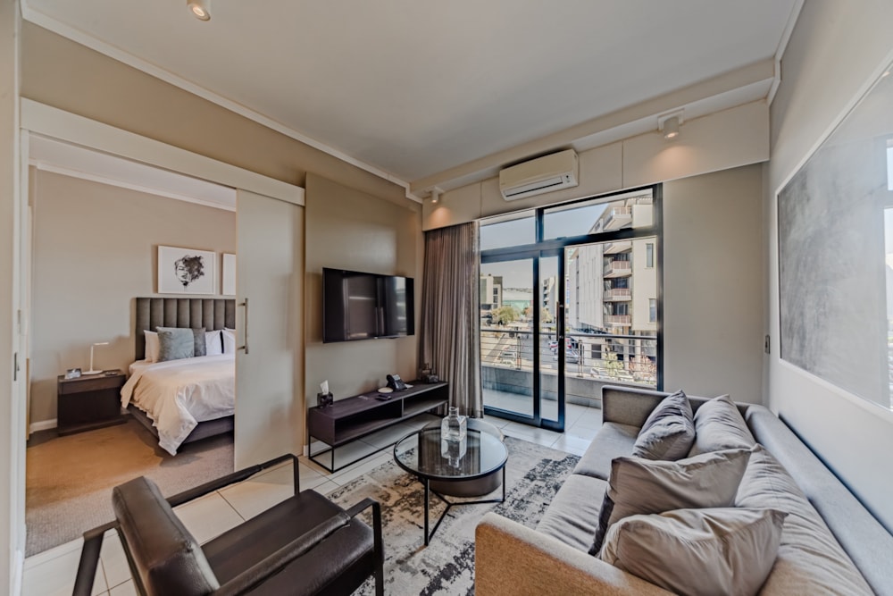 Apartment for sale in Menlyn - PT1746812