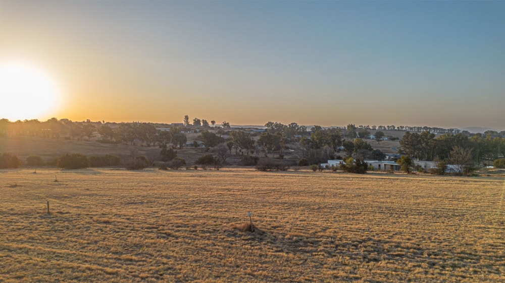 Residential vacant land for sale in Monaghan Farm - FW1749599
