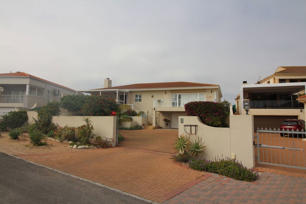 House for sale in Port Owen - LA1749418 House for sale in Port Owen - LA1749418
