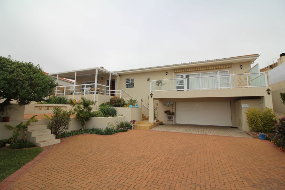 House for sale in Port Owen - LA1749418 House for sale in Port Owen - LA1749418
