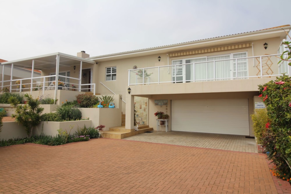 House for sale in Port Owen - LA1749418 House for sale in Port Owen - LA1749418