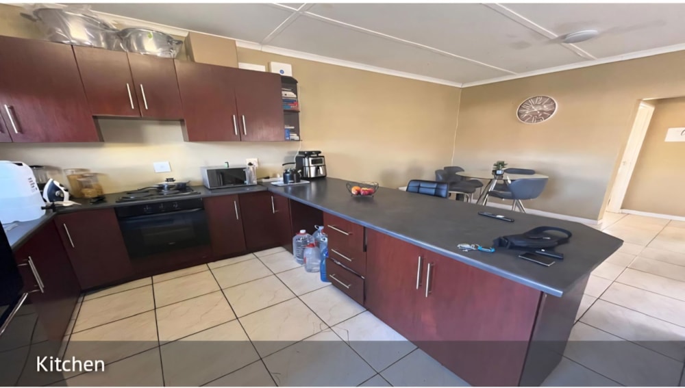Townhouse for sale in Kimberley - 1KJ1750642