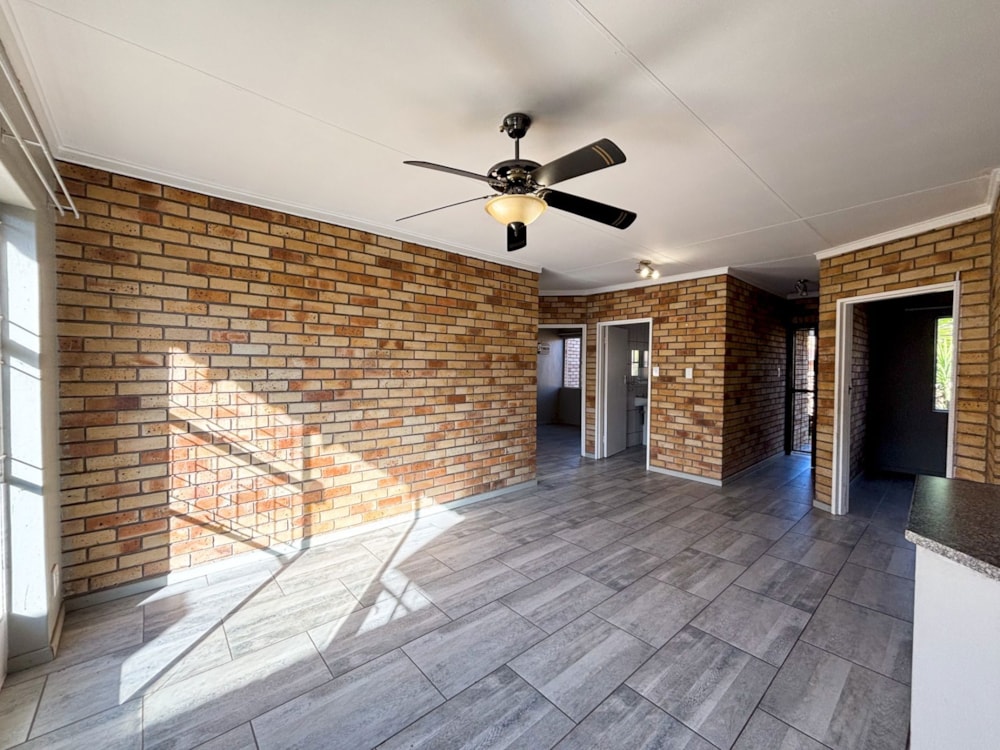 Townhouse for sale in Hospitaalpark - 1BX1747873 Townhouse for sale in Hospitaalpark - 1BX1747873