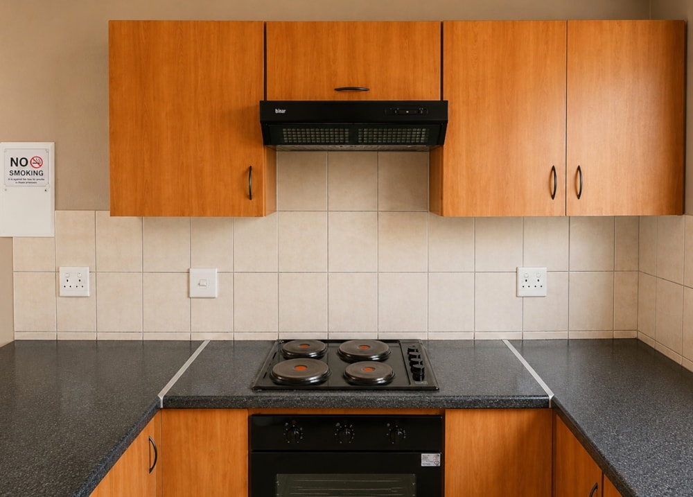Apartment to rent in Waterval East - 1RU1638322 Apartment to rent in Waterval East - 1RU1638322