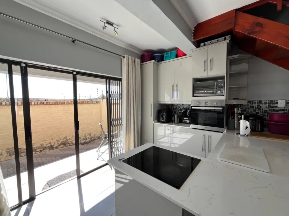 Townhouse for sale in Bendor Park - 1PS1749761