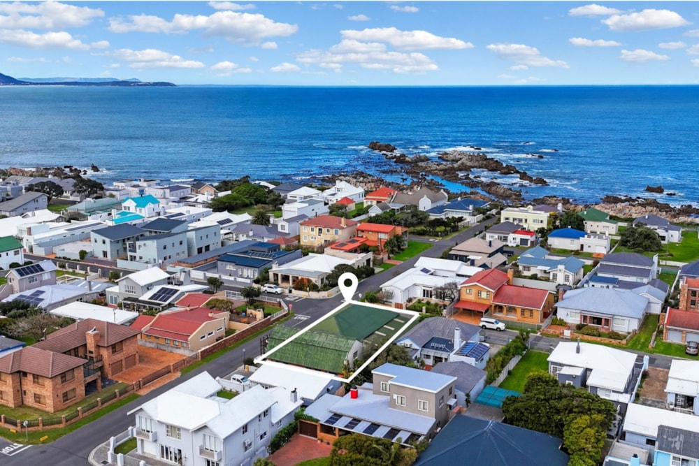 House for sale in Kleinmond - KN1681230