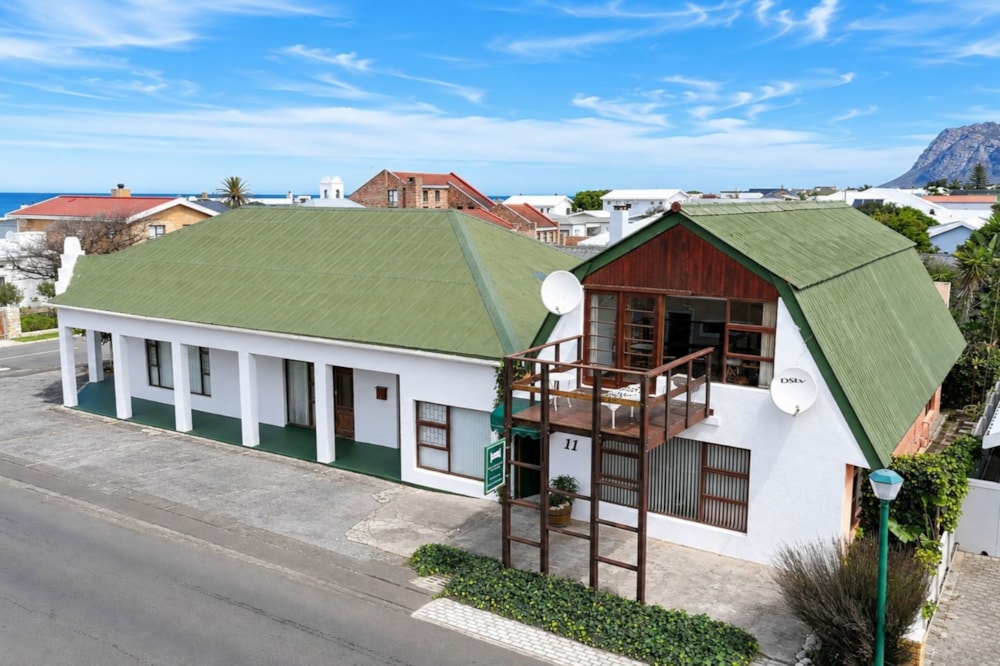 House for sale in Kleinmond - KN1681230