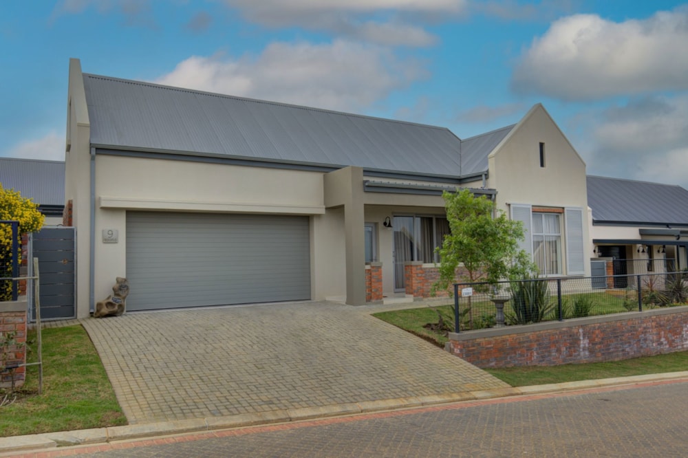 House for sale in Renosterbos Estate - 1MB1749167 House for sale in Renosterbos Estate - 1MB1749167