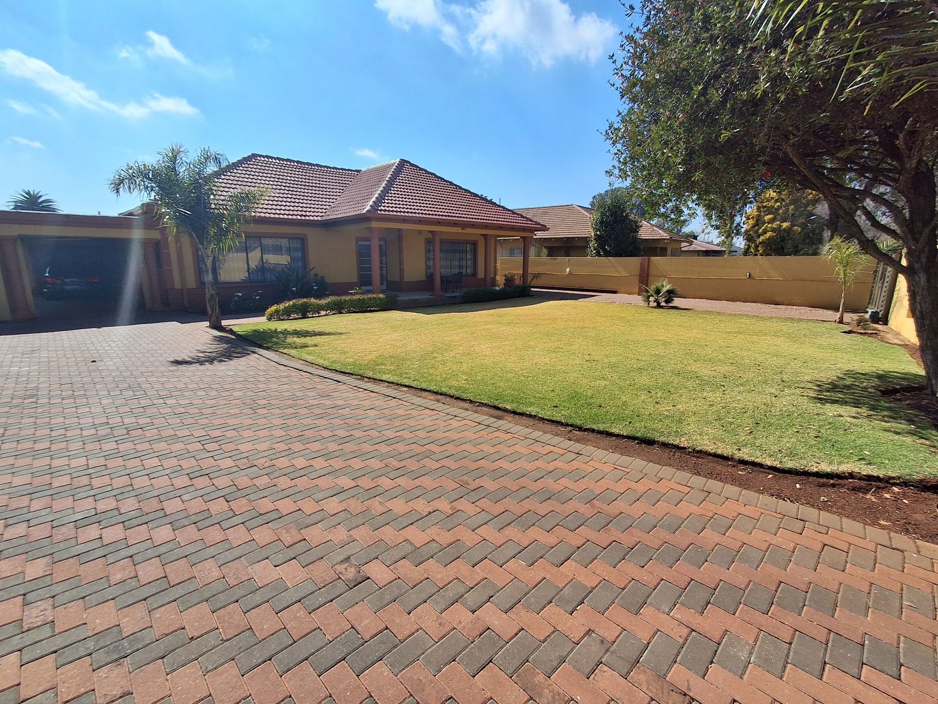 House for sale in Brenthurst - 1BJ1647881