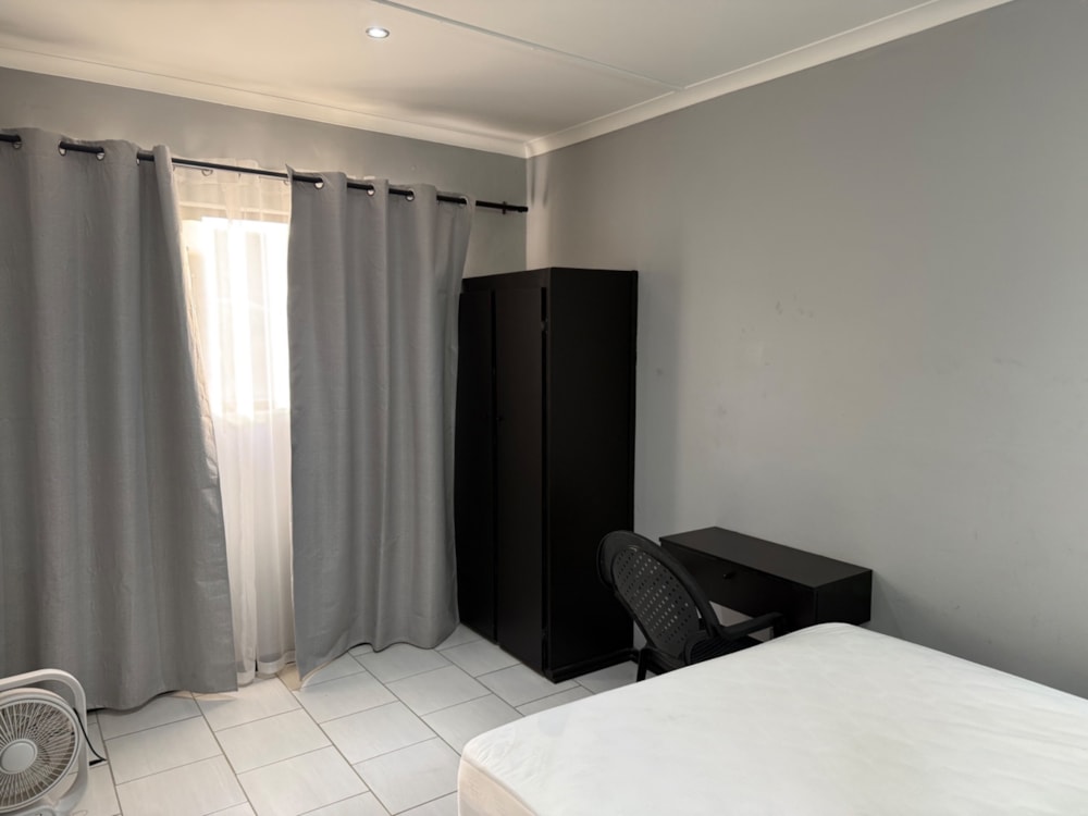 Bachelor apartment to rent in Hadison Park  - 1KJ1750427