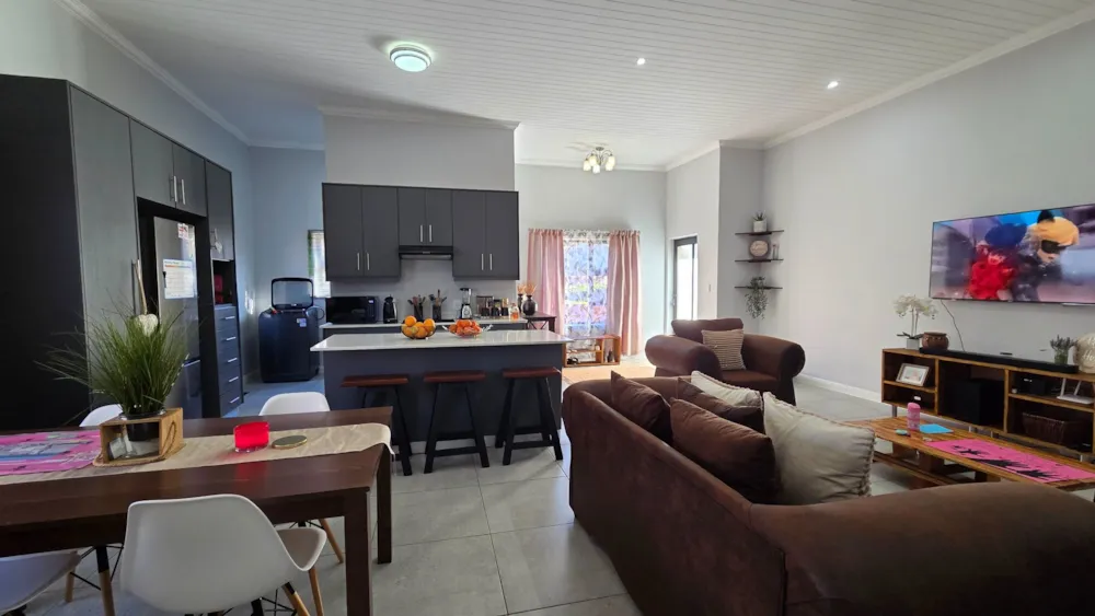 House let in Tafelzicht - 1MS1748654 House let in Tafelzicht - 1MS1748654
