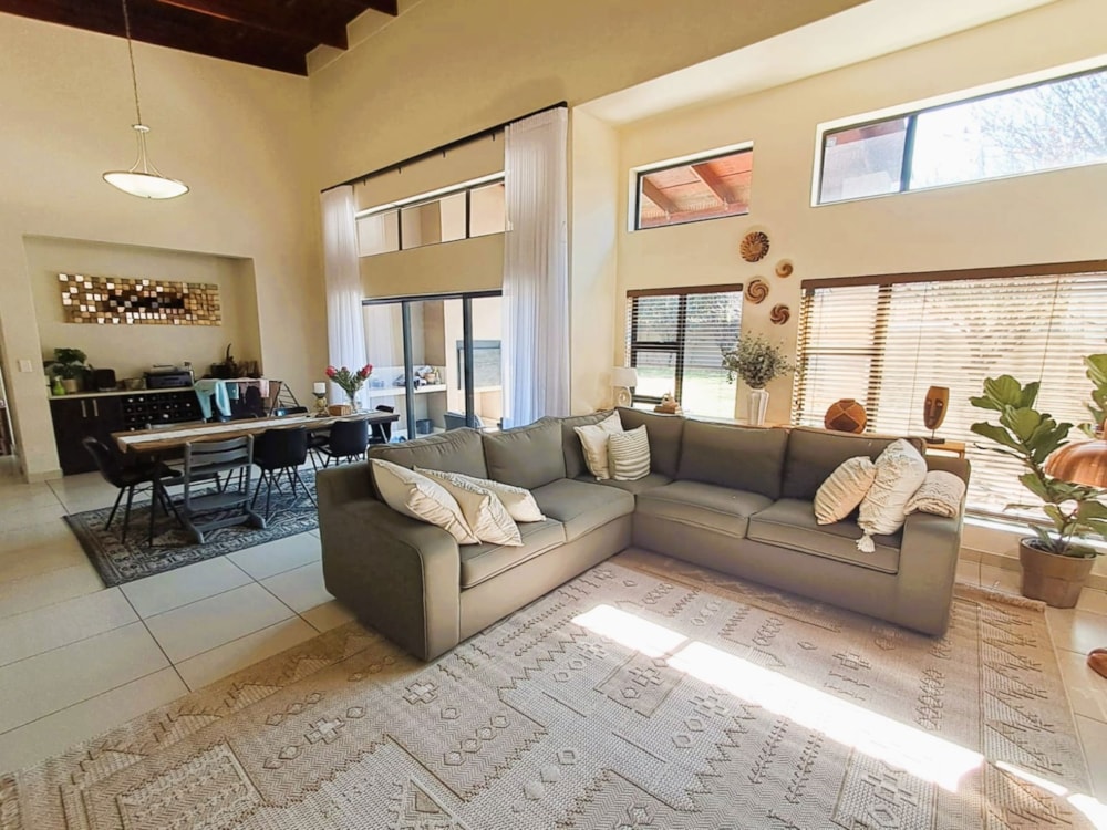 Single-storey house to rent in Midstream Estate - CNL1678840 Single-storey house to rent in Midstream Estate - CNL1678840