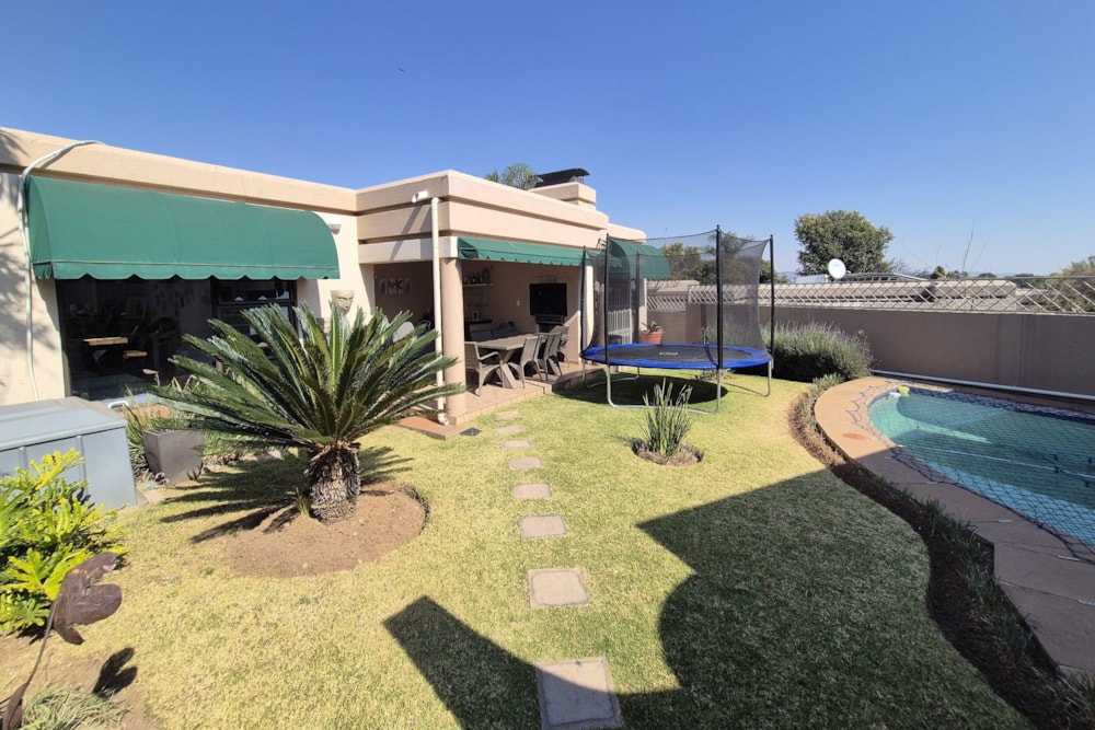 Cluster to rent in Radiokop - RAL1749643 Cluster to rent in Radiokop - RAL1749643