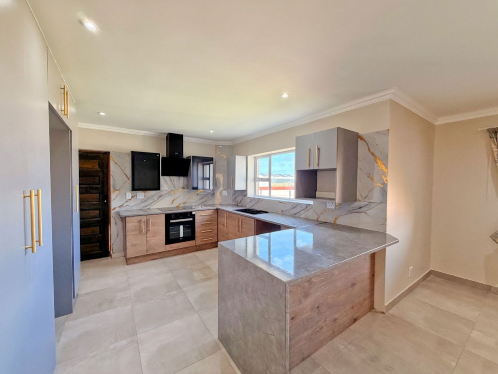 House for sale in Fairview, Port Elizabeth, Gqeberha - 1PLZ1749343