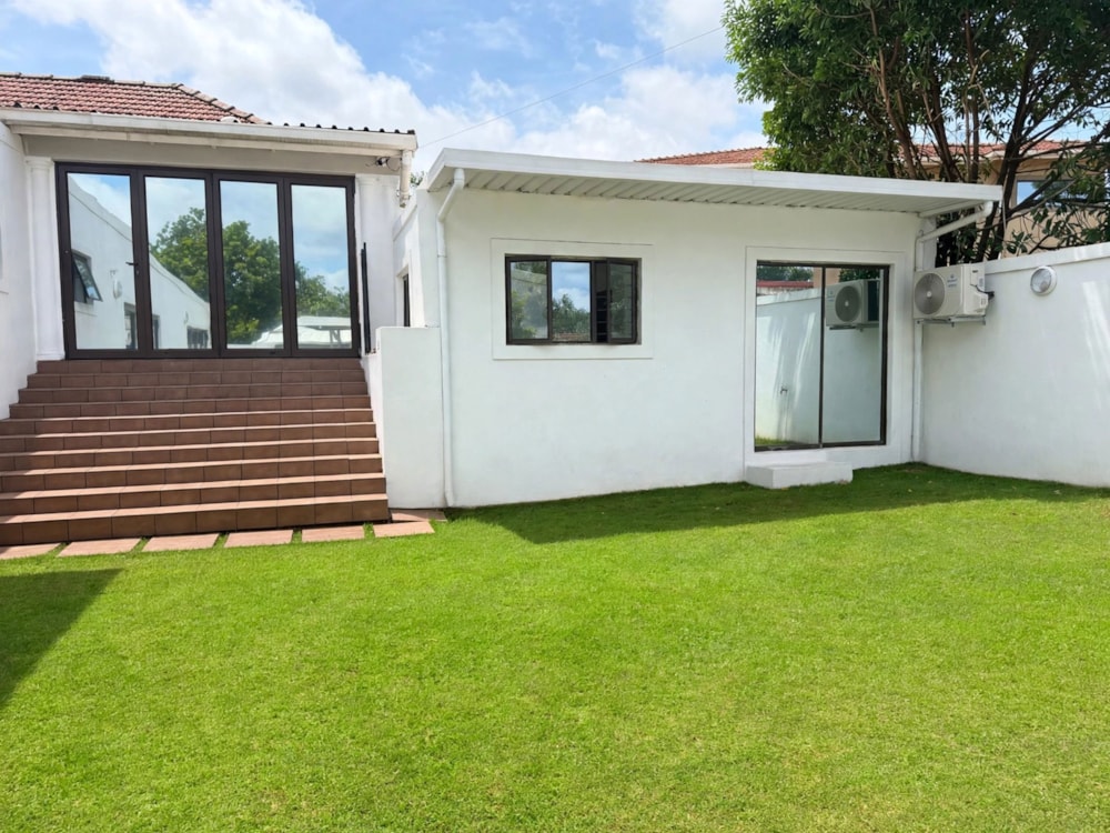 Cottage to rent in Durban North - 1ND1739821