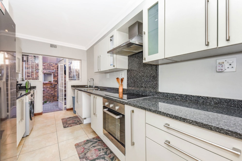 Townhouse for sale in River Club, Sandton - HP1748177 Townhouse for sale in River Club, Sandton - HP1748177