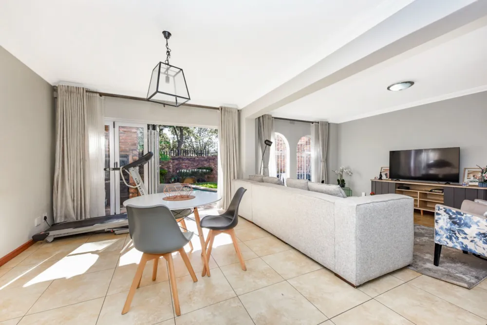 Townhouse for sale in River Club, Sandton - HP1748177 Townhouse for sale in River Club, Sandton - HP1748177