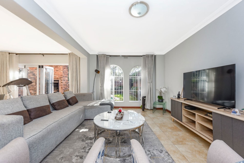 Townhouse for sale in River Club, Sandton - HP1748177 Townhouse for sale in River Club, Sandton - HP1748177