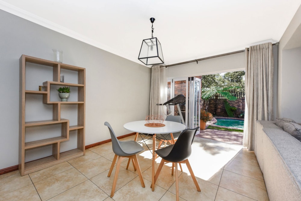 Townhouse for sale in River Club, Sandton - HP1748177 Townhouse for sale in River Club, Sandton - HP1748177