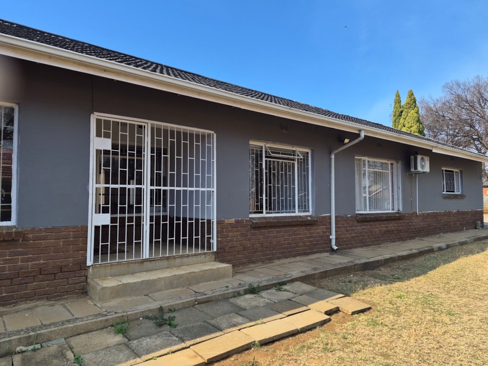 House for sale in Newcastle - 1NW1750251 House for sale in Newcastle - 1NW1750251