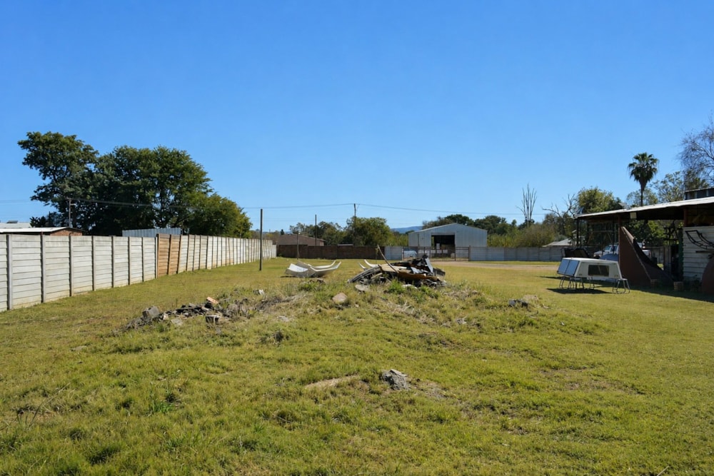 Commercial industrial property for sale in Modimolle (Nylstroom) - 1MDM1703191 Commercial industrial property for sale in Modimolle (Nylstroom) - 1MDM1703191