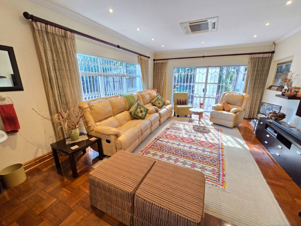 House for sale in Sherwood, Westville - 1WP1747089 House for sale in Sherwood, Westville - 1WP1747089