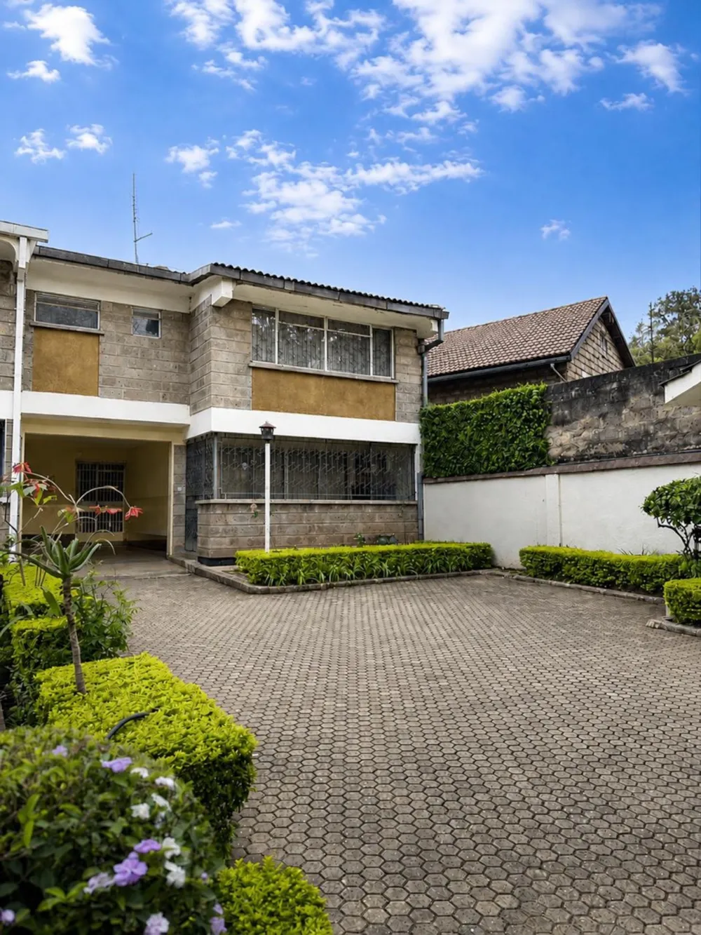 Townhouse for sale in School Lane , Kenya - 3KE1747326 Townhouse for sale in School Lane , Kenya - 3KE1747326