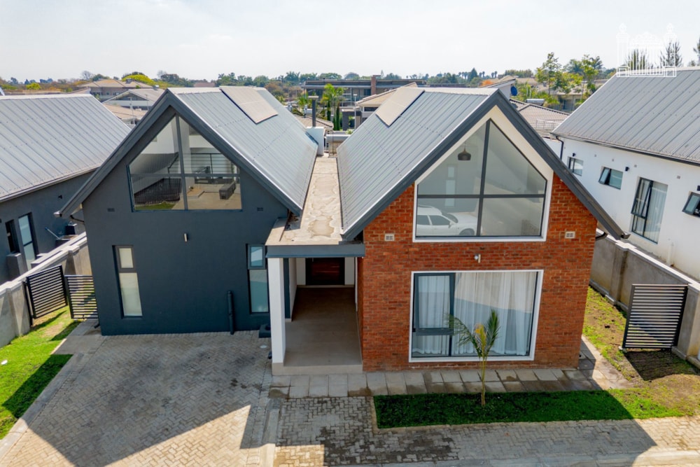 Townhouse to rent in Borrowdale West, Zimbabwe - 3ZB1746602