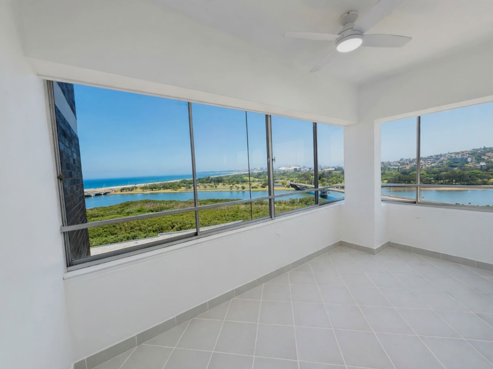 Apartment for sale in Athlone, Durban North - 1ND1721556 Apartment for sale in Athlone, Durban North - 1ND1721556