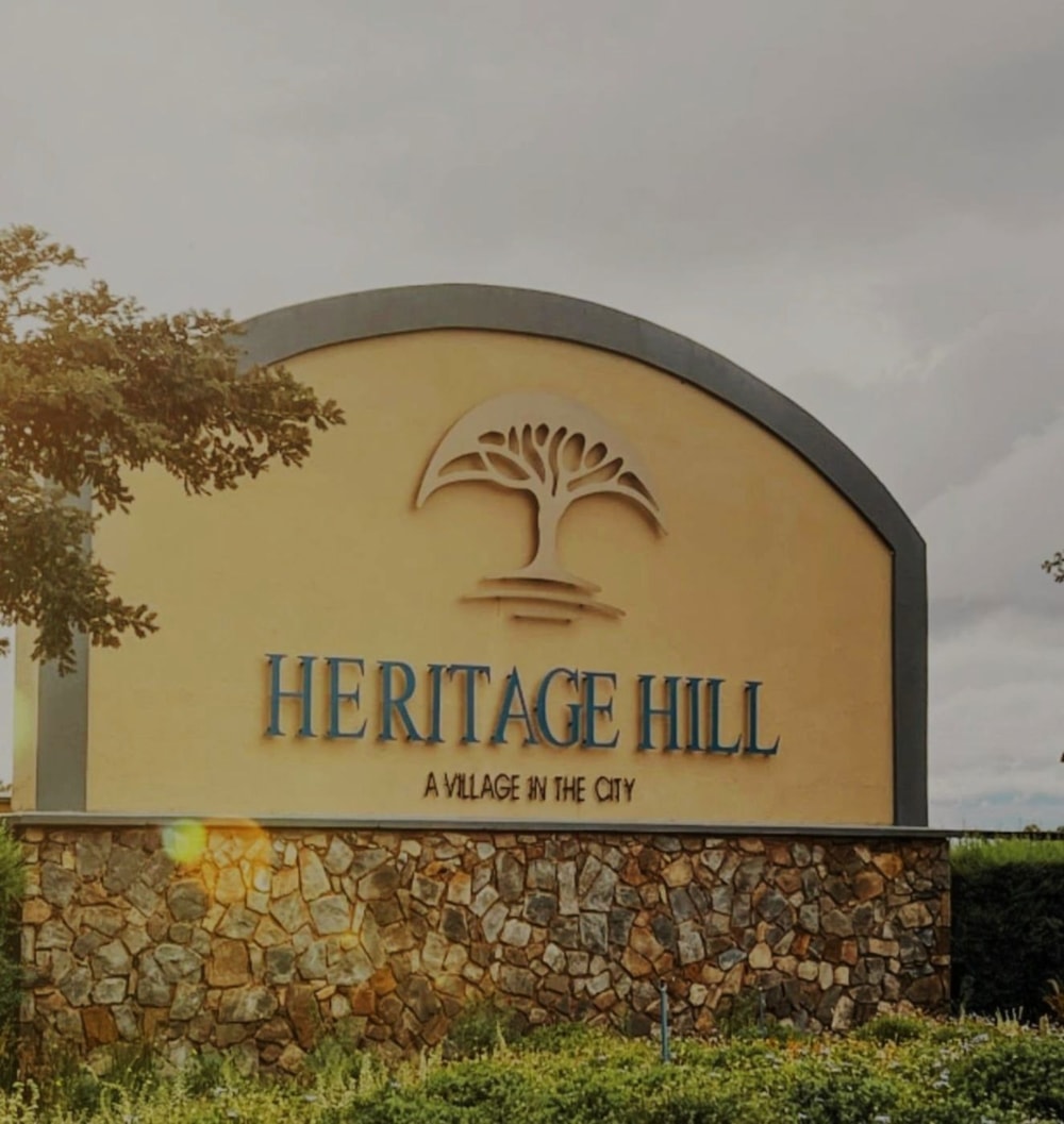 Security estate home for sale in Heritage Hill Estates - CN1727811