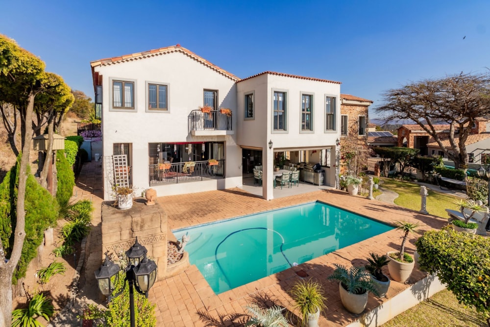 Security estate home for sale in Estate D Afrique - 1HR1750012 Security estate home for sale in Estate D Afrique - 1HR1750012