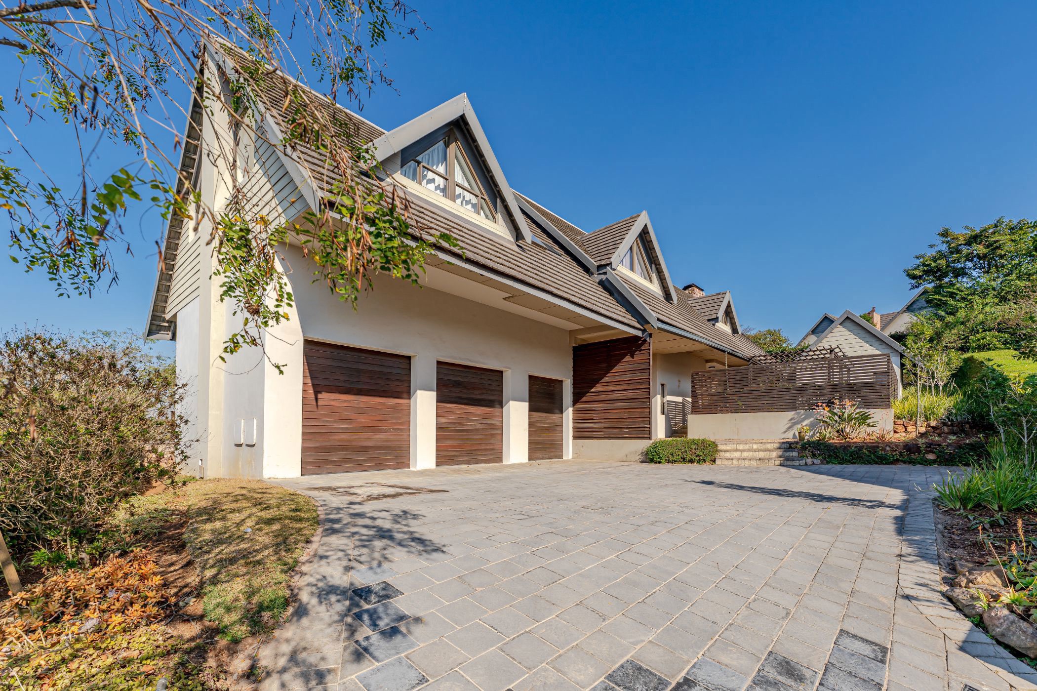 Golf estate house for sale in Cotswold Downs Estate - 1KF1748026