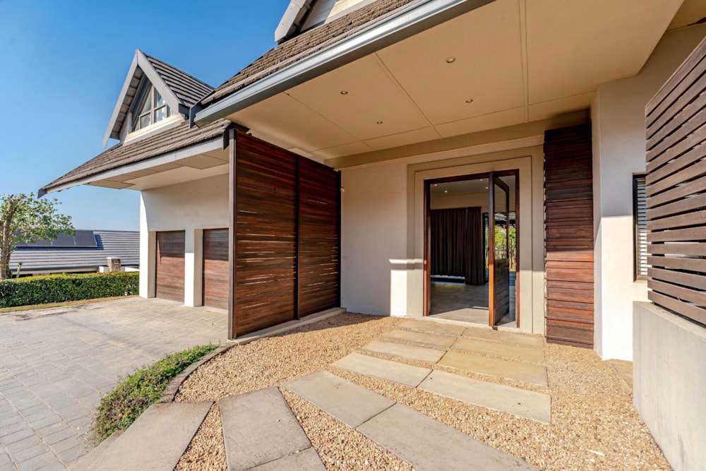 Golf estate house for sale in Cotswold Downs Estate - 1KF1748026