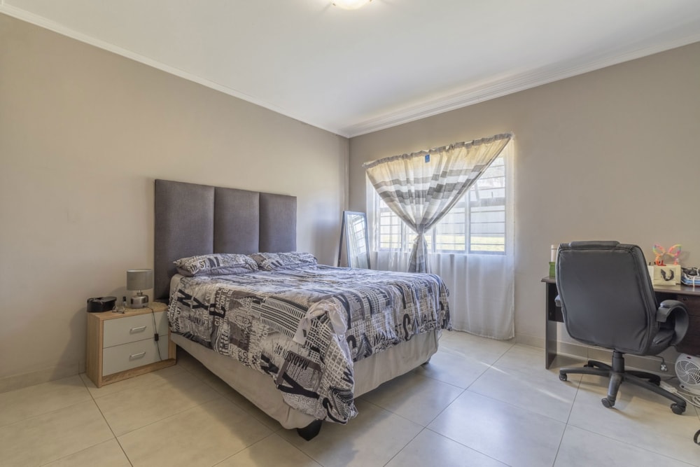 Townhouse for sale in Sunward Park - BOK1750777