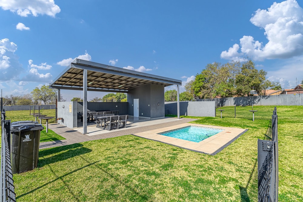Townhouse for sale in Sunward Park - BOK1750777