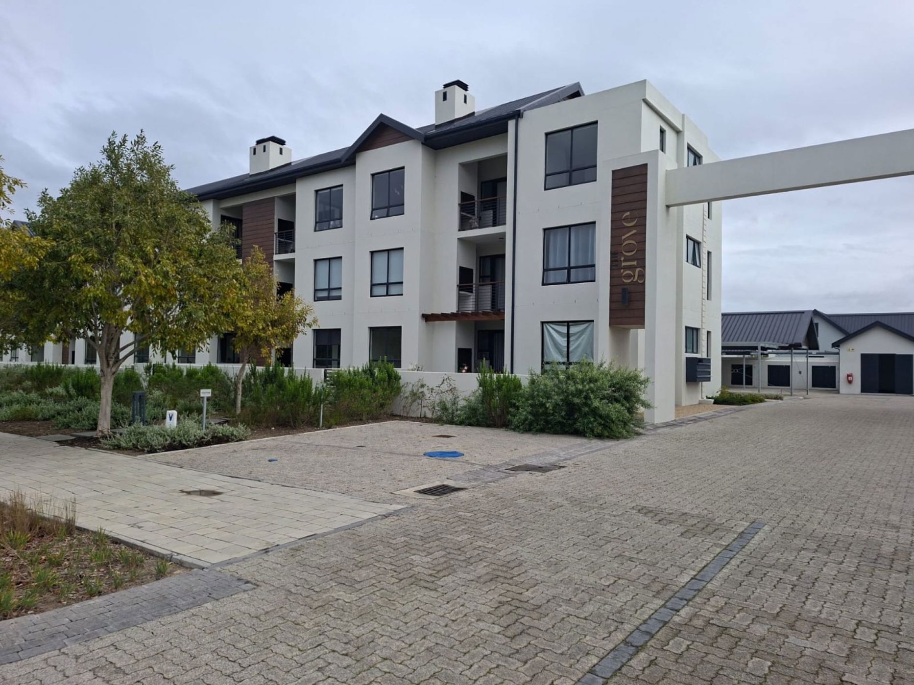 Apartment for sale in Sitari Country Estate - SW1748281