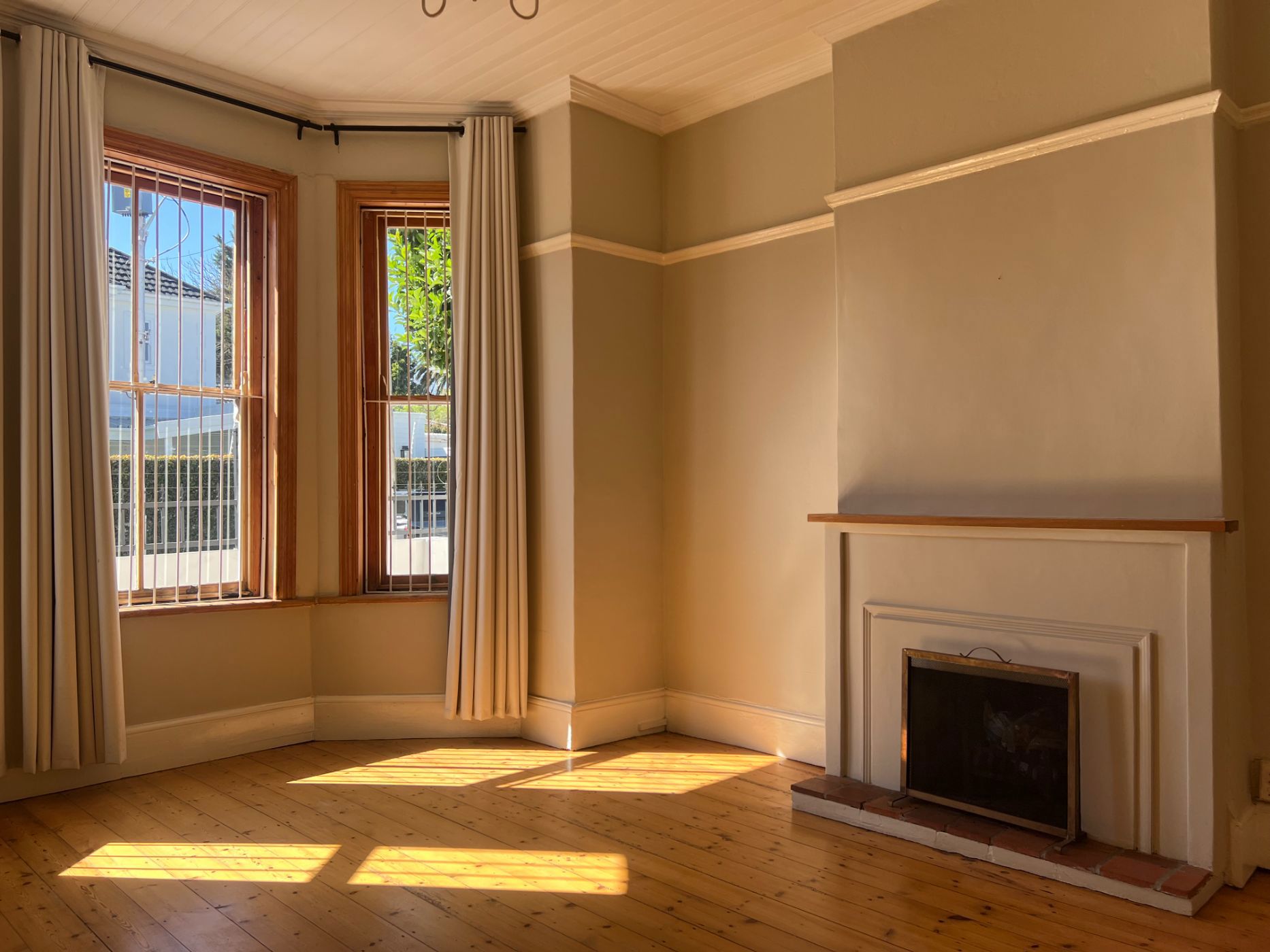 Townhouse to rent in Claremont Upper - RBL1739249
