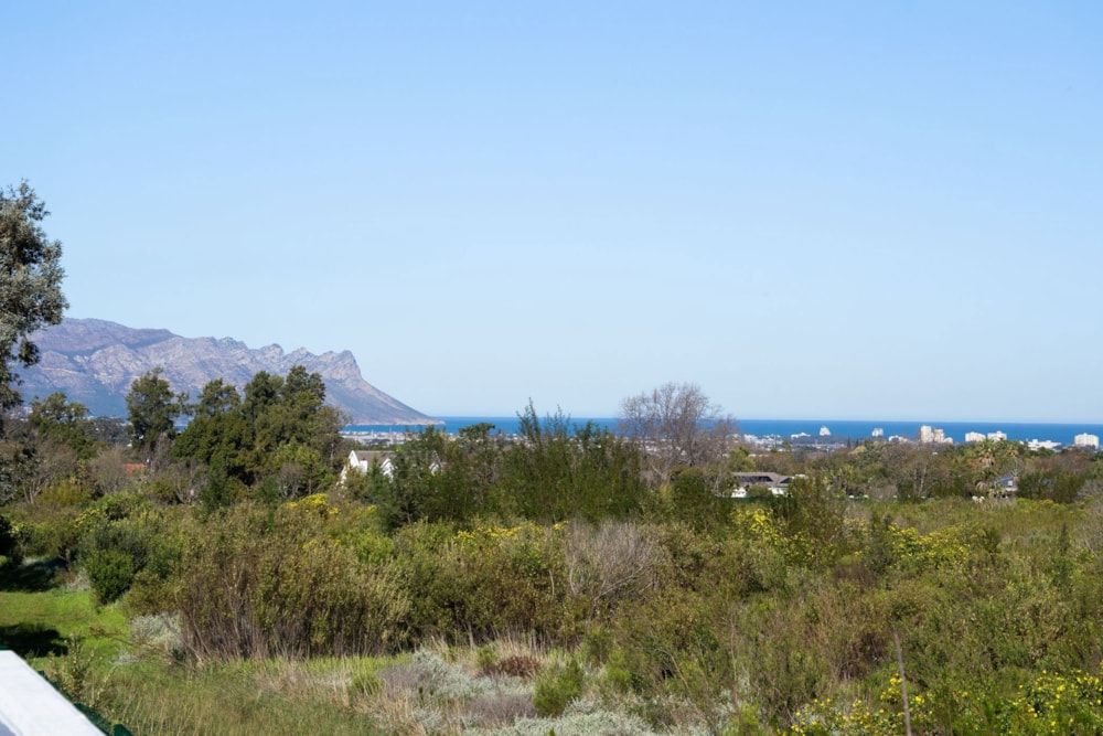 House for sale in Natures Valley, Somerset West - SW1748389 House for sale in Natures Valley, Somerset West - SW1748389