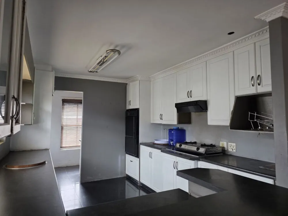 House for sale in Westgate, Mitchells Plain - 1MN1748259 House for sale in Westgate, Mitchells Plain - 1MN1748259
