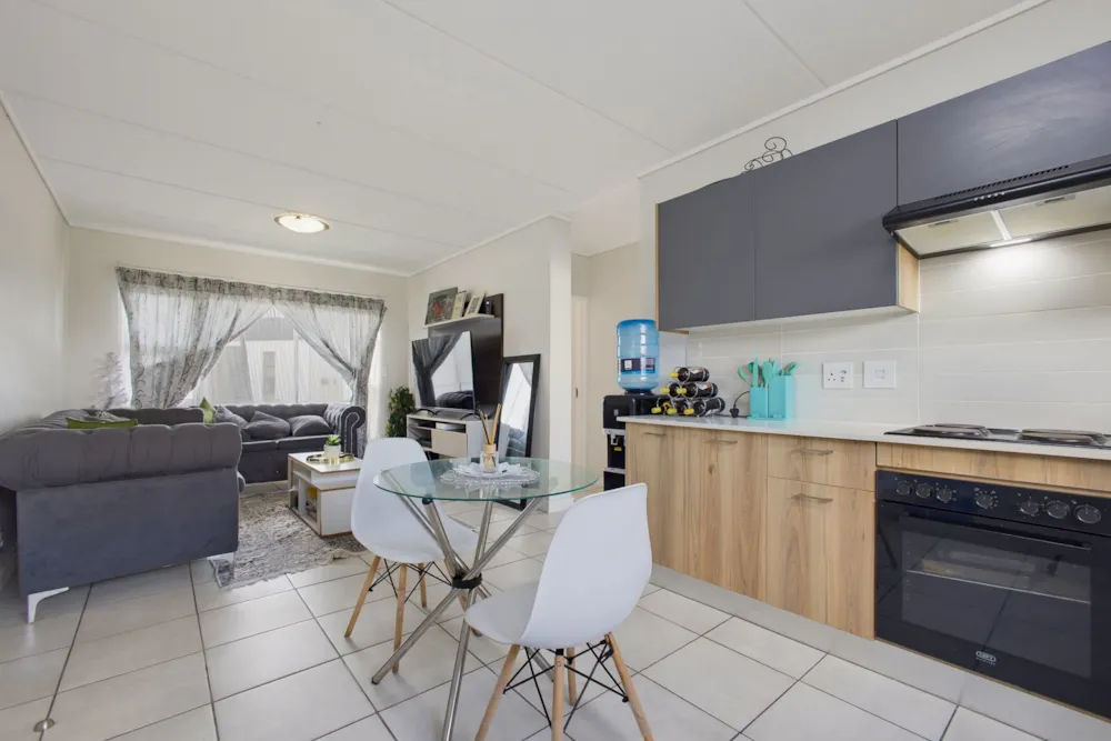 Apartment for sale in Linbro Park AH - HP1748204 Apartment for sale in Linbro Park AH - HP1748204