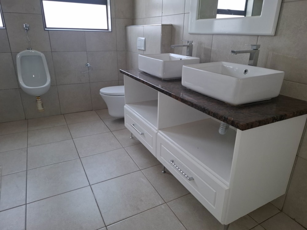 House to rent in Phakalane, Botswana - 3BO1750693