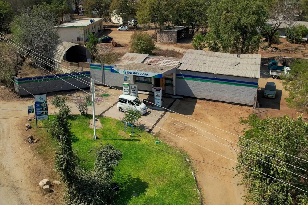 Commercial retail property for sale in Beitbridge, Zimbabwe - 3ZB1745939 Commercial retail property for sale in Beitbridge, Zimbabwe - 3ZB1745939