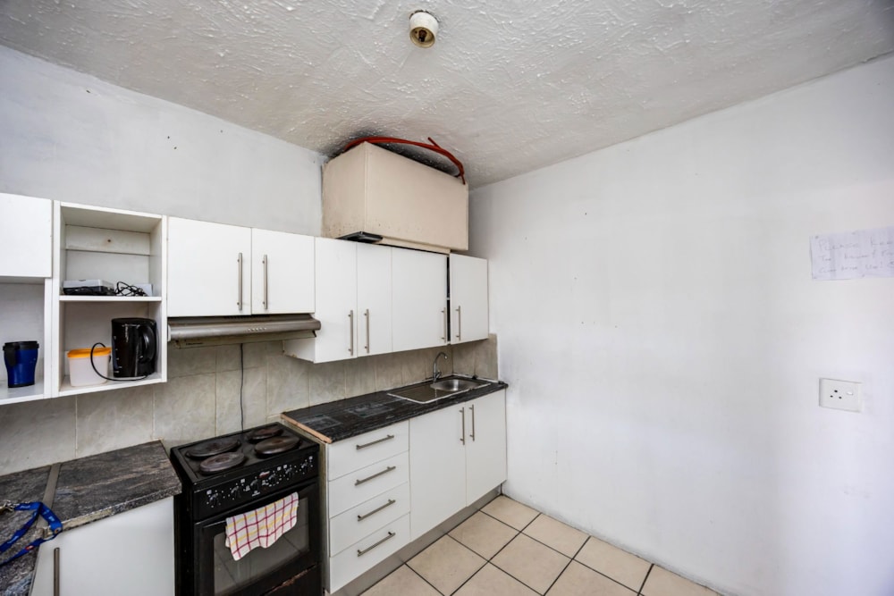 Apartment for sale in Southernwood, East London - 1EZ1748439 Apartment for sale in Southernwood, East London - 1EZ1748439